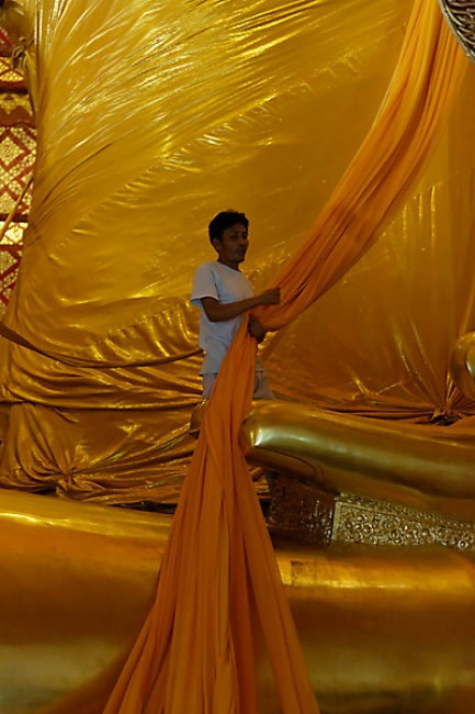 Wat Phanan Choeng-102